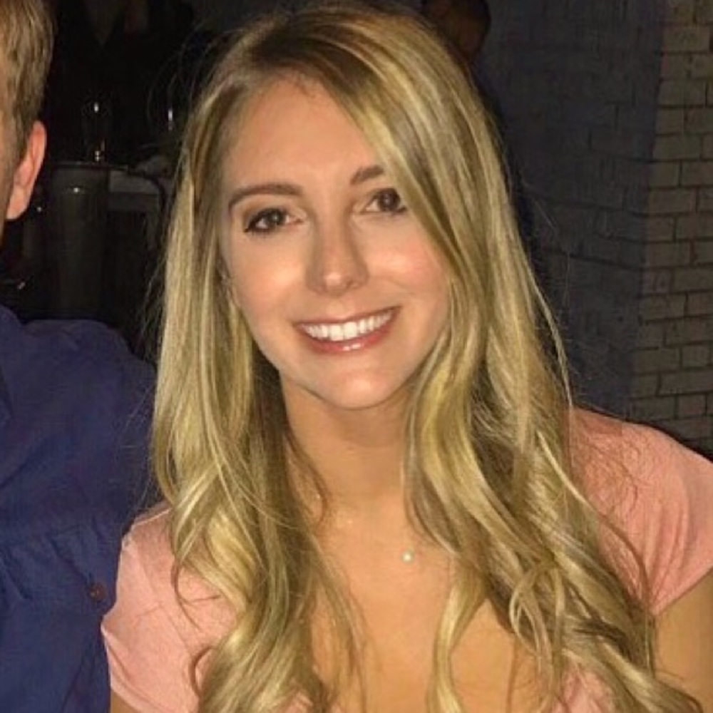 Meet your Posher, Claire
